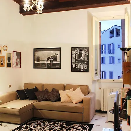 Apartment Rome 23 *